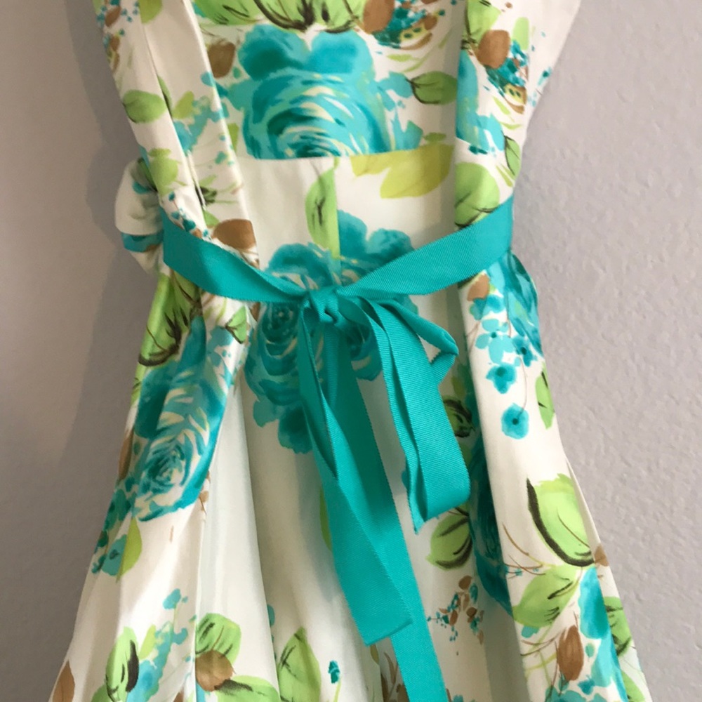 Dress! - Picture 4 of 4